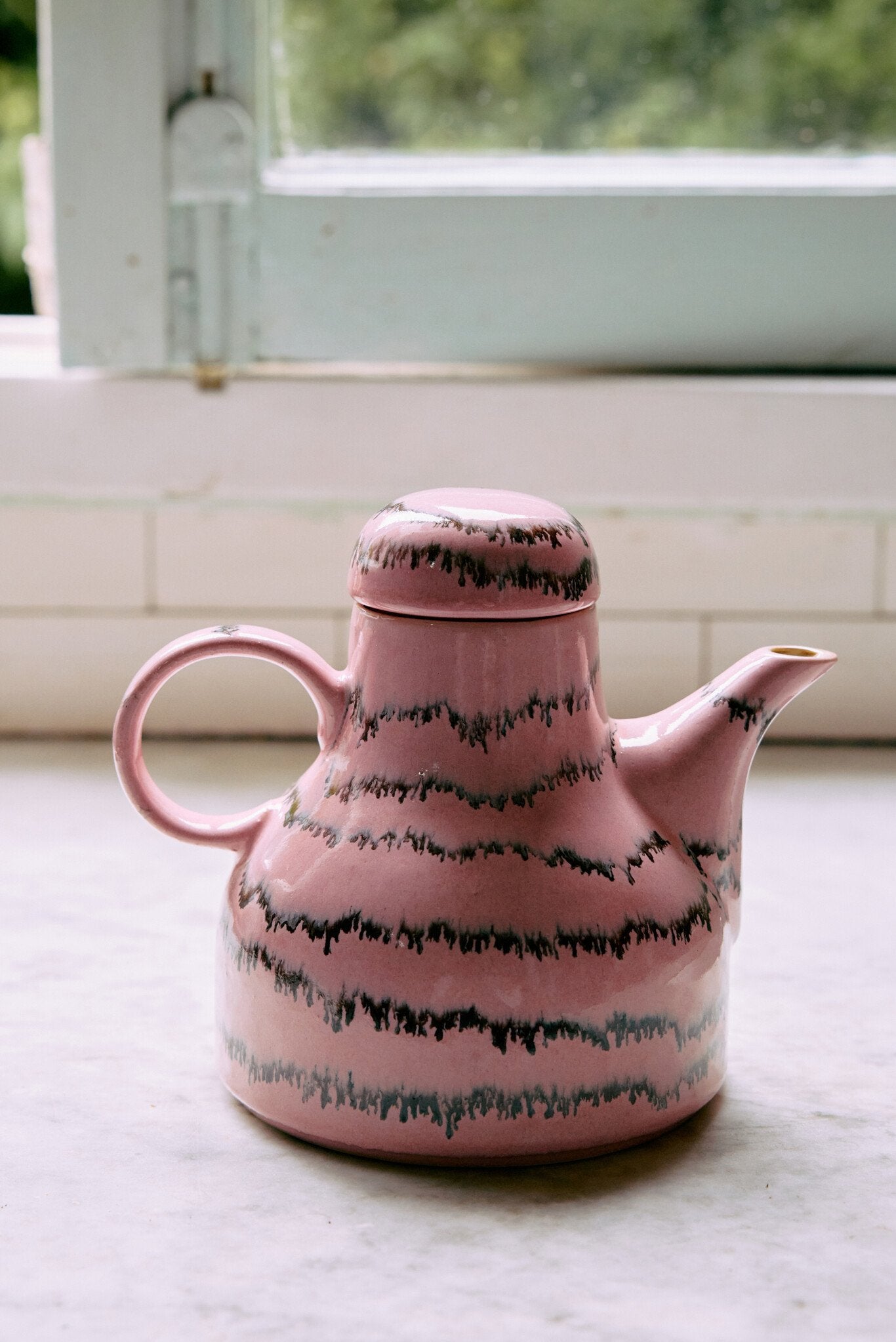 HK Living | 70's servies koffiepot Bubble