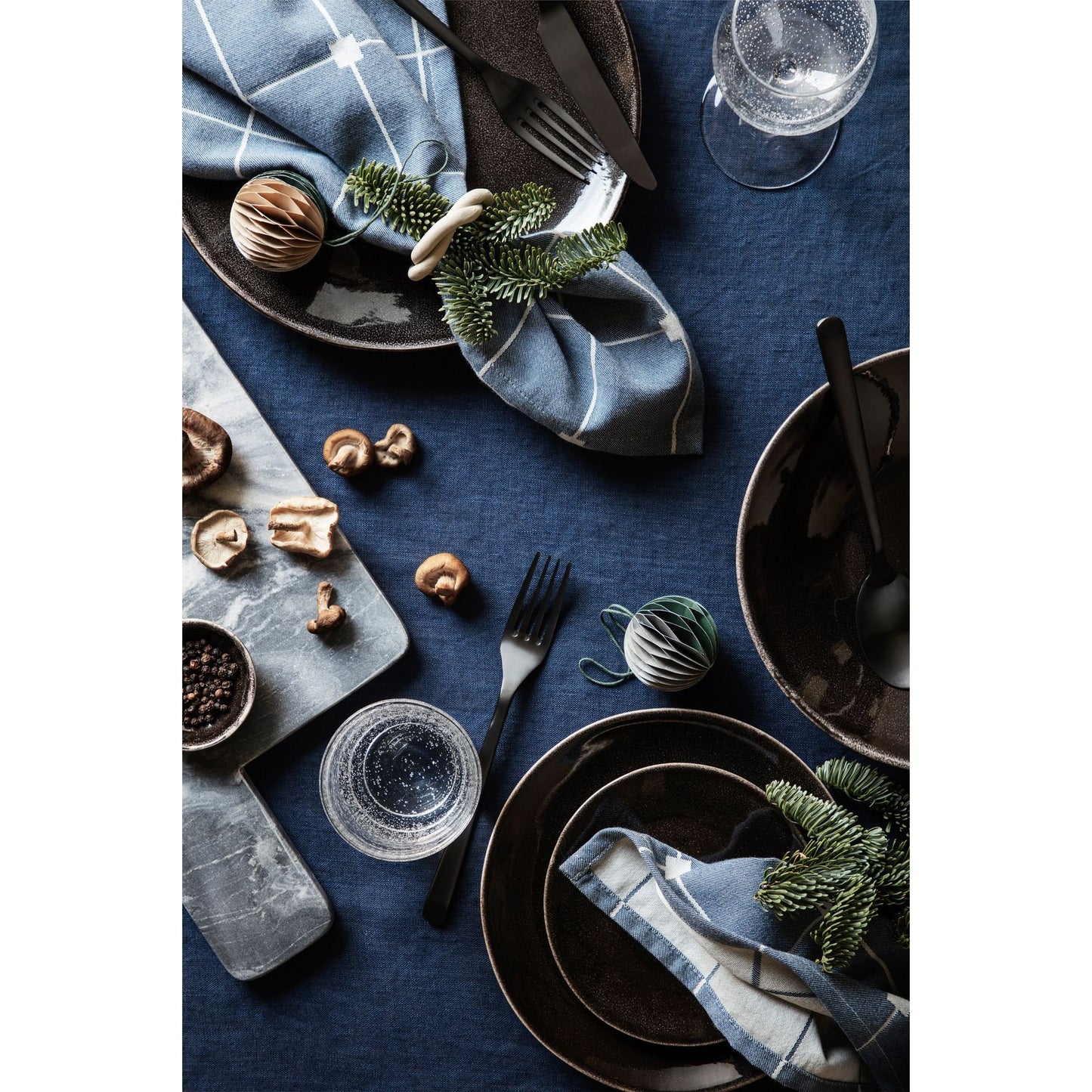 Broste Copenhagen | Weihnachtskleiderbügel grün 13 cm 2er-Set