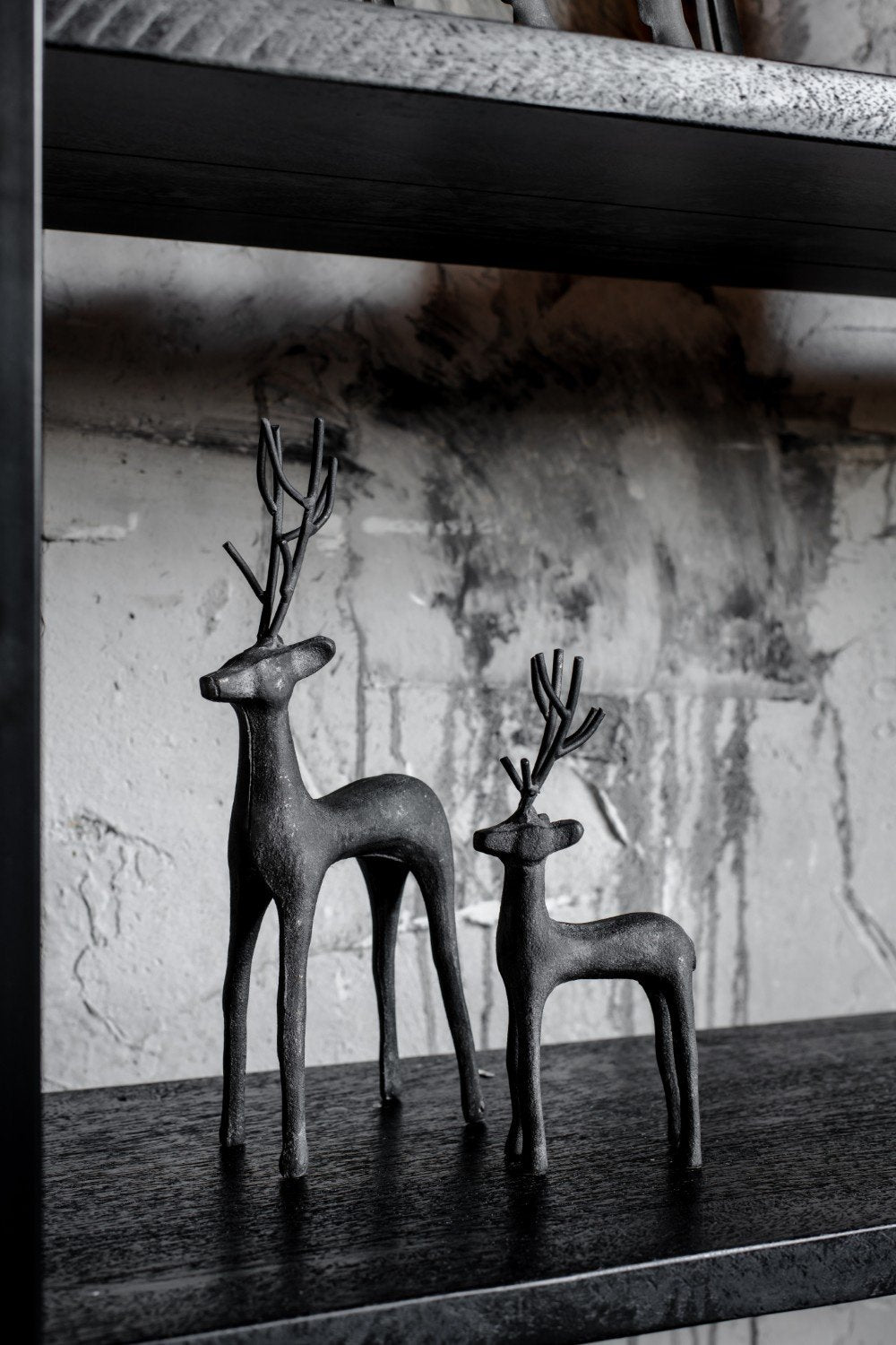 Home Society | Deer Hana schwarz 29 cm