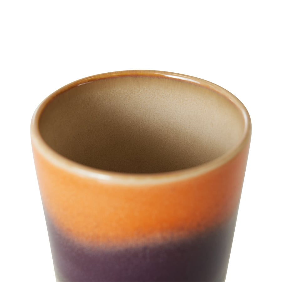 HK Living | 70's servies thee mok rise