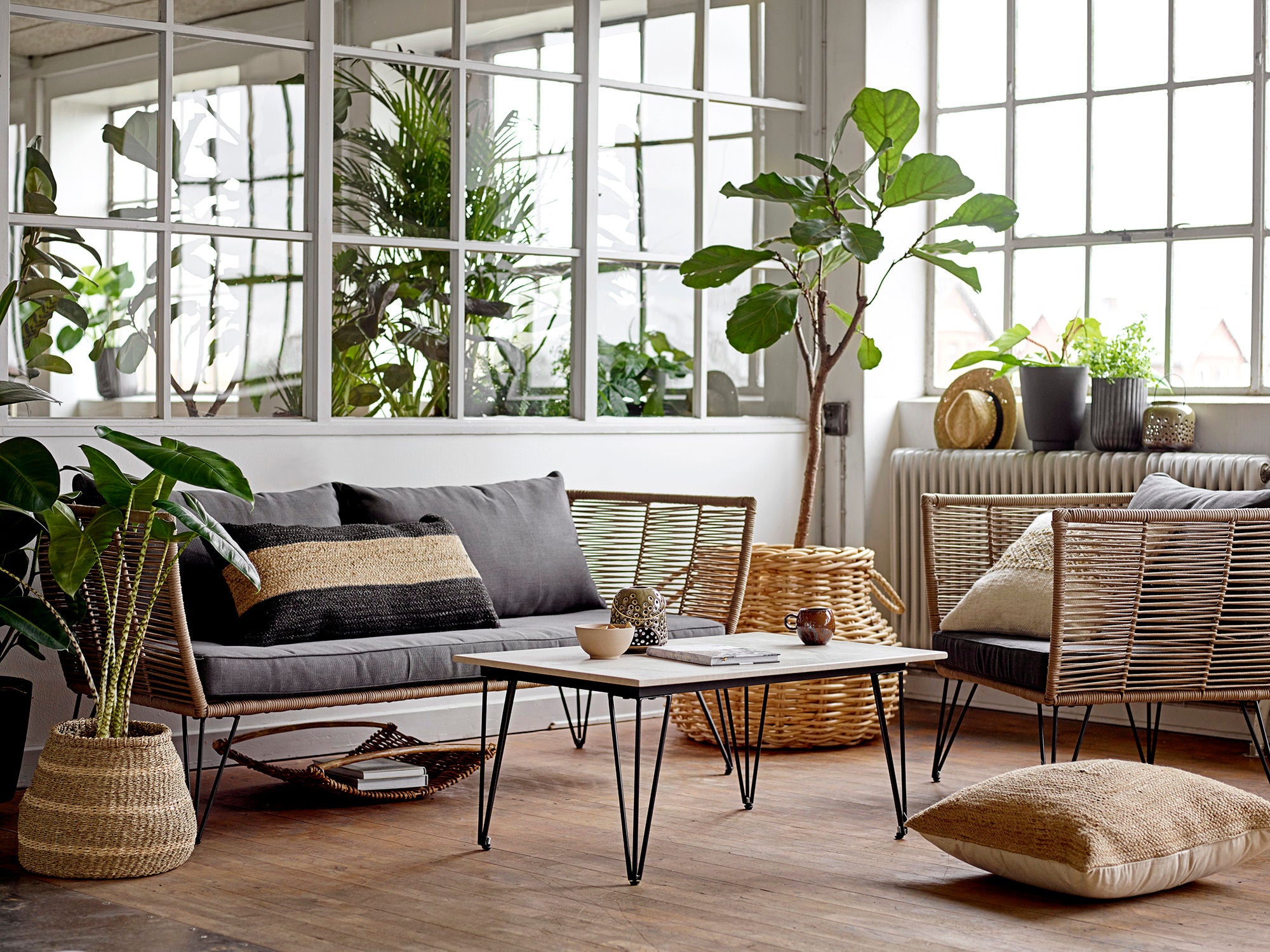 Bloomingville | Tuintafeltje Mundo grijs