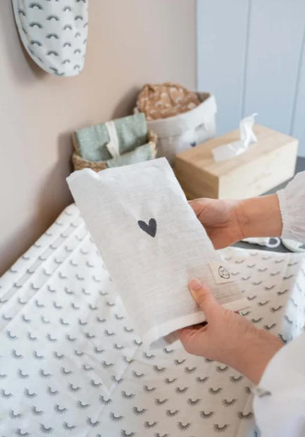 Zusss | Linnen luieretui hartje