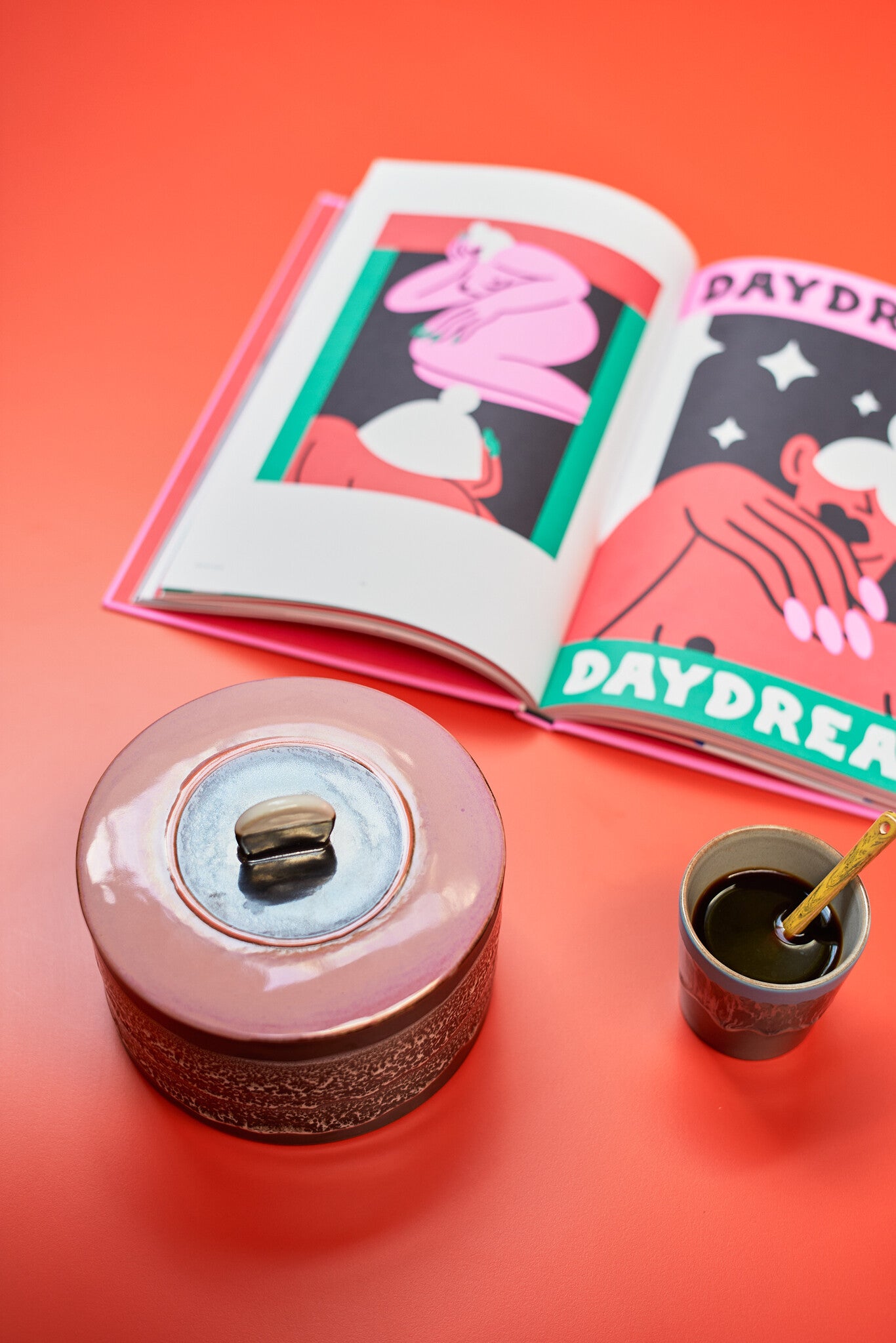 HK Living | 70's servies Koekjespot Disco
