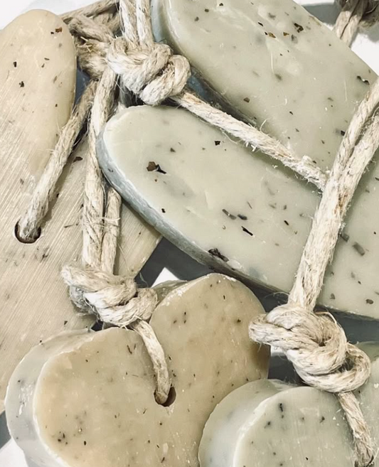 My Style | Soap Heart XL Taupe mit Verbene Minze Blatt 100 g