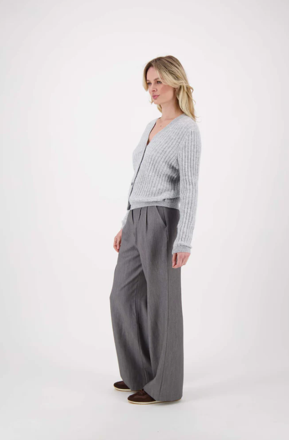 Zusss | Broek met plooien middengrijs