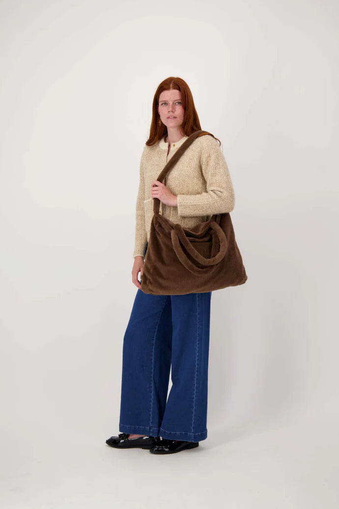 Zusss | Shopper aus Kunstpelz, schokoladenbraun