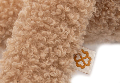 Jollein | Kuschelhase am Flussufer