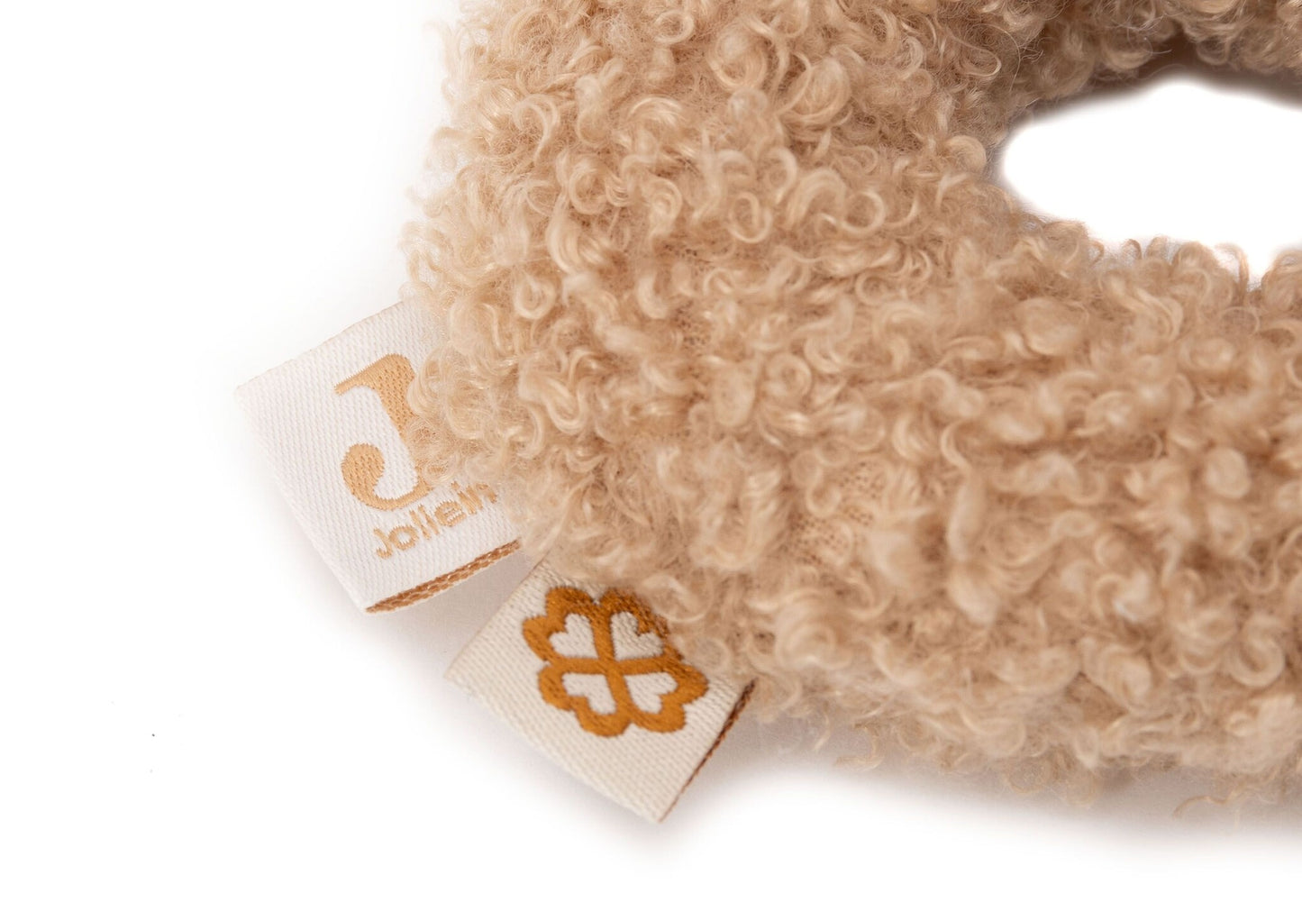 Jollein | Rasselhase am Flussufer 