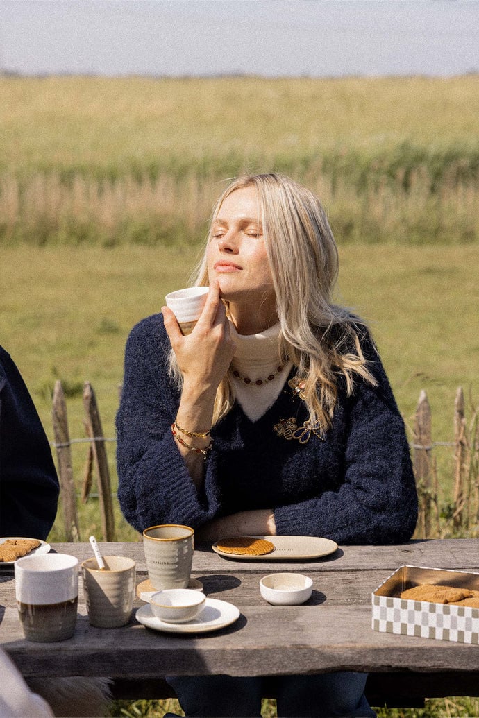 Zusss | Kaffeetassenkuss graublau