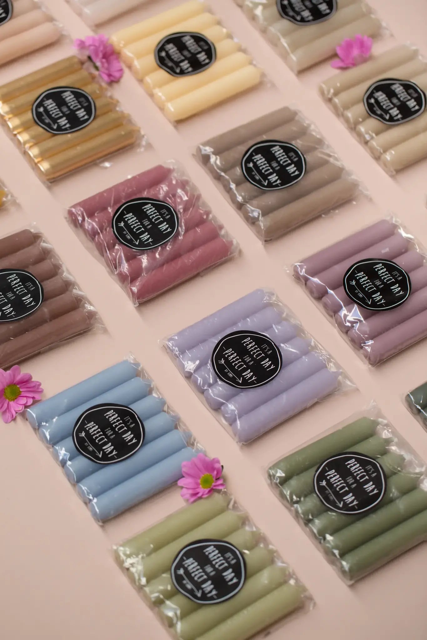 Rustiklys | Kurze schwarze Dinnerkerzen (6 Stück)