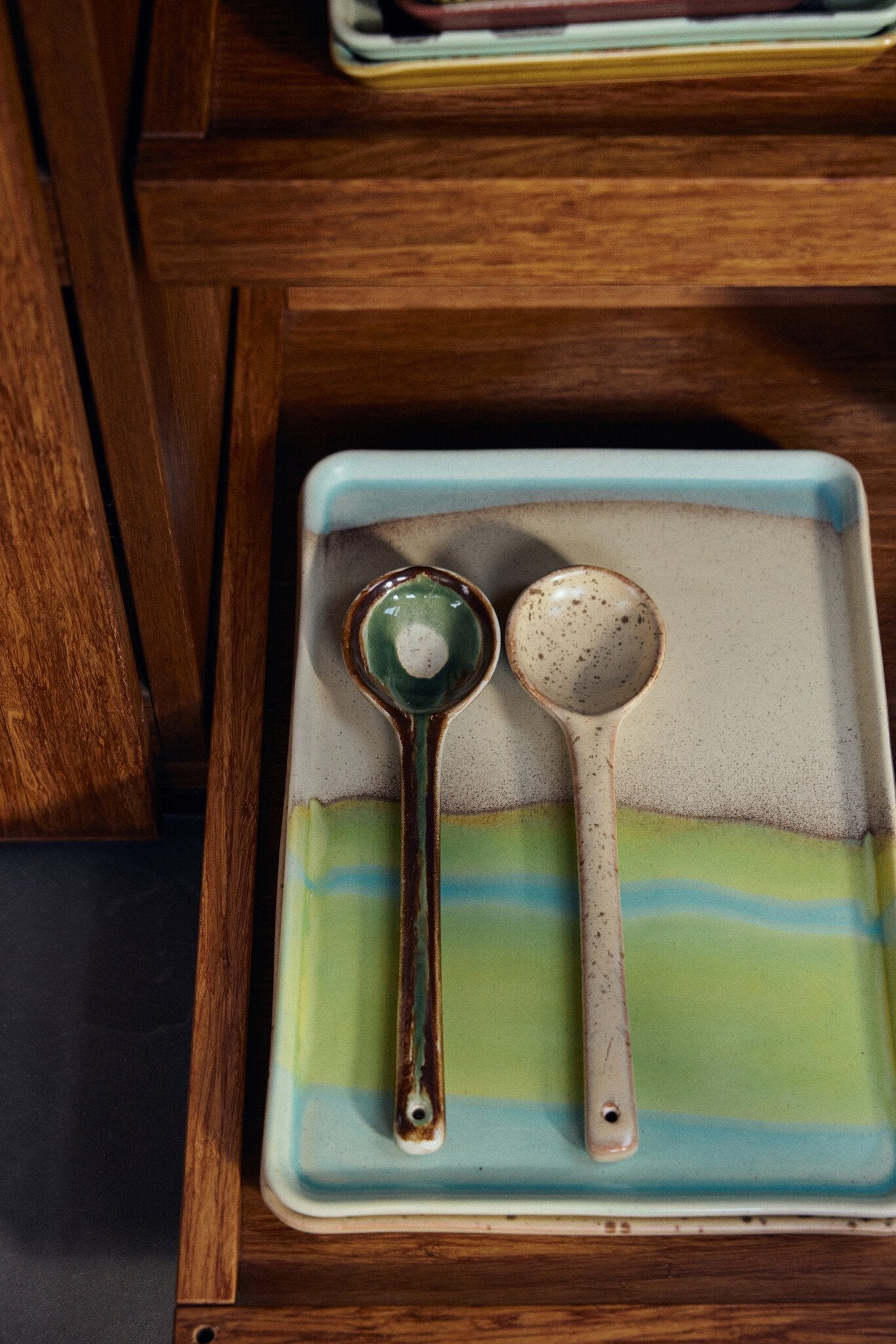 HK Living | 70's servies serveer lepels hills set van 2