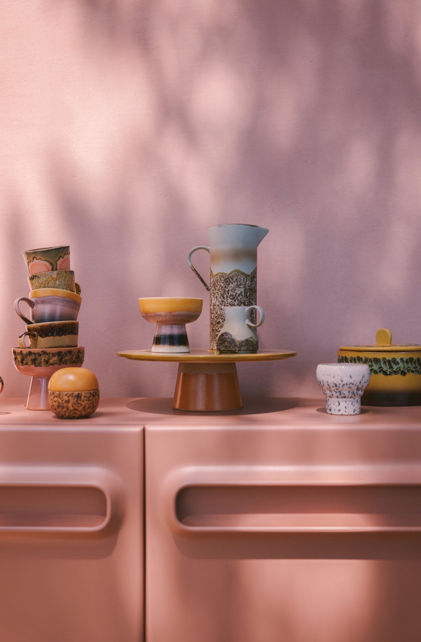 HK Living | 70's servies melkkannetje Shell