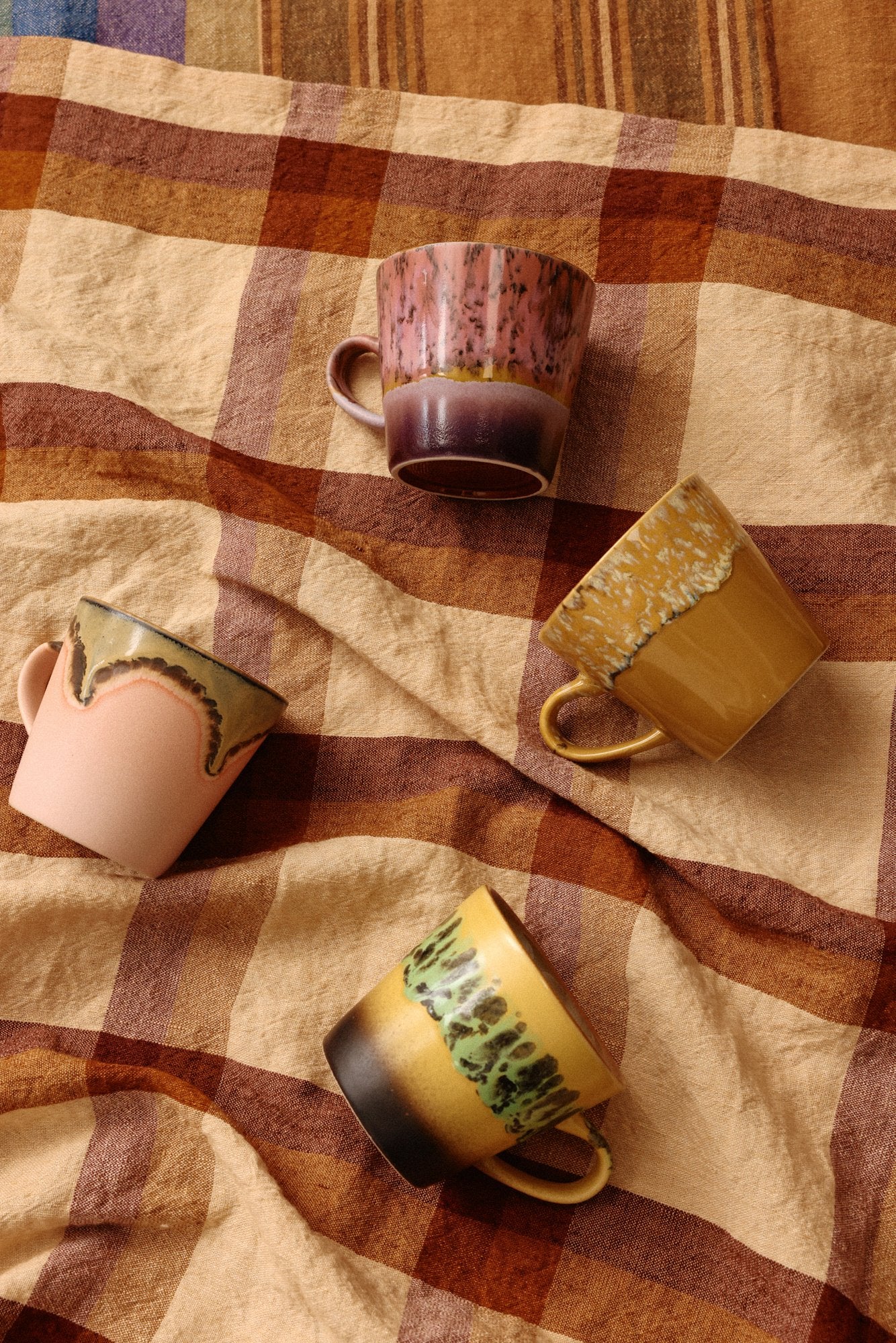 HK Living | 70's servies americanokopje Blast