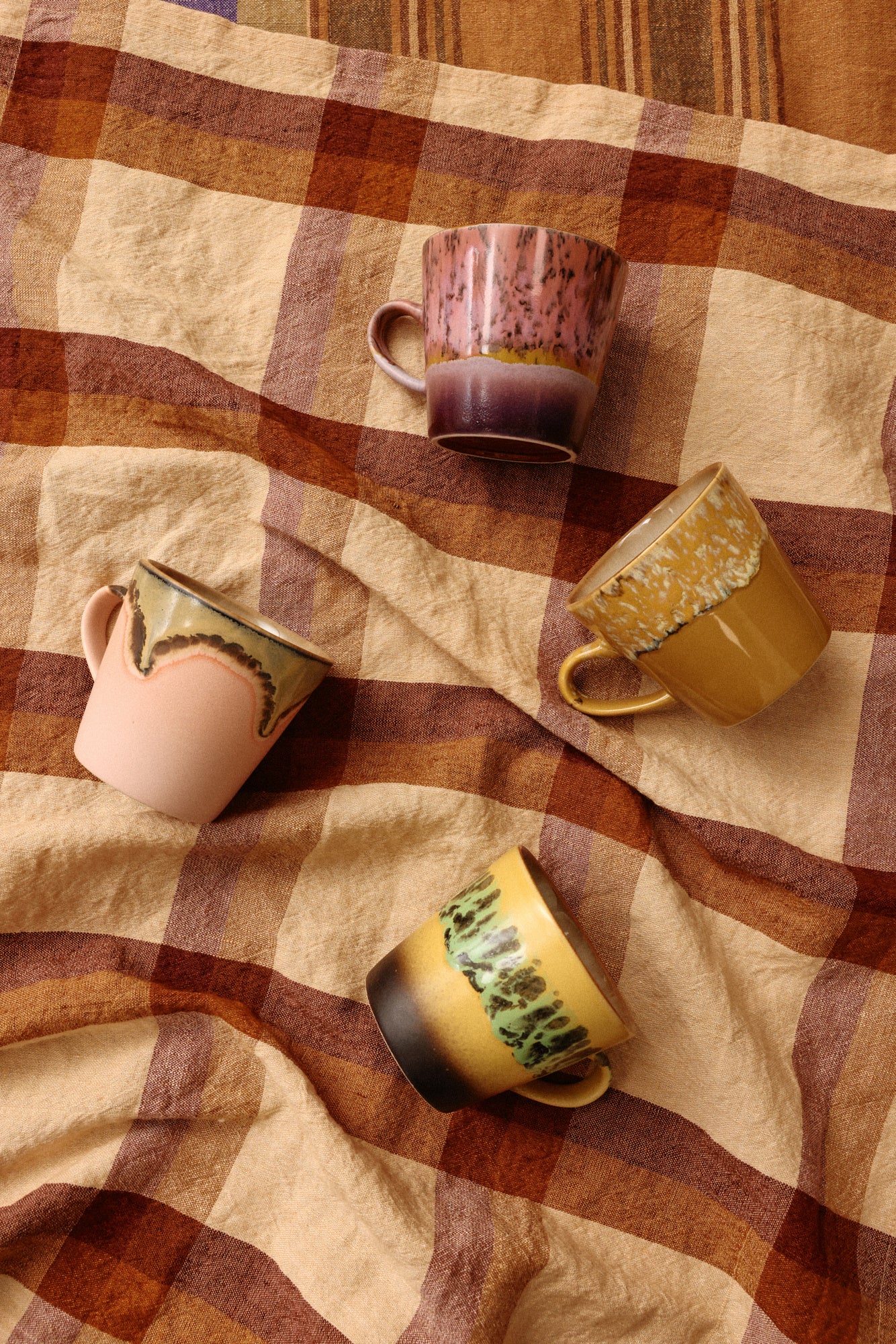 HK Living | 70's servies americanokopje Kelp