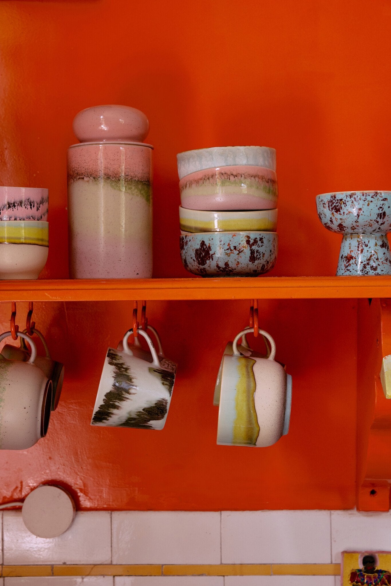 HK Living | 70's servies cappuccinomok Tide