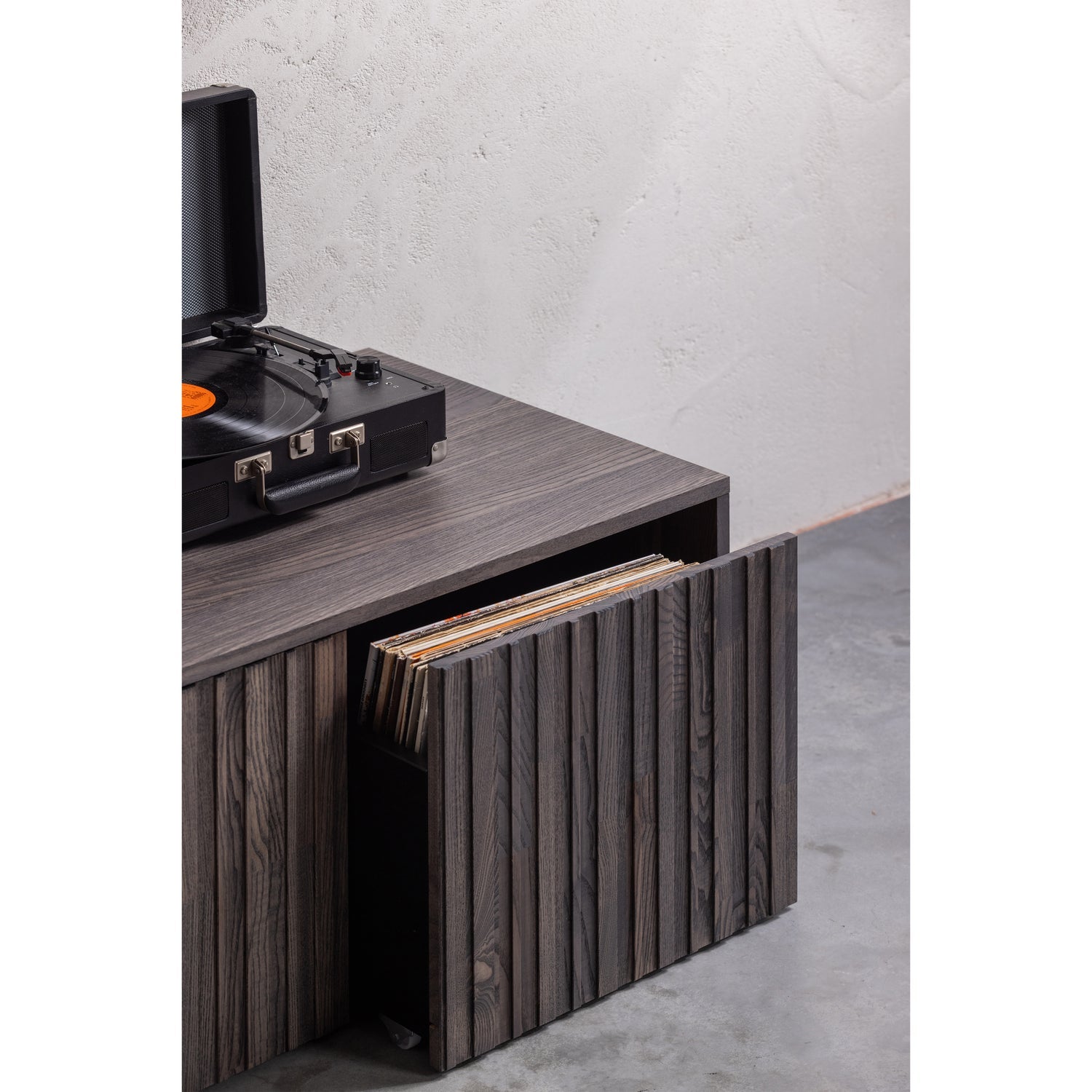 Woood New Gravure Kistbank essen espresso