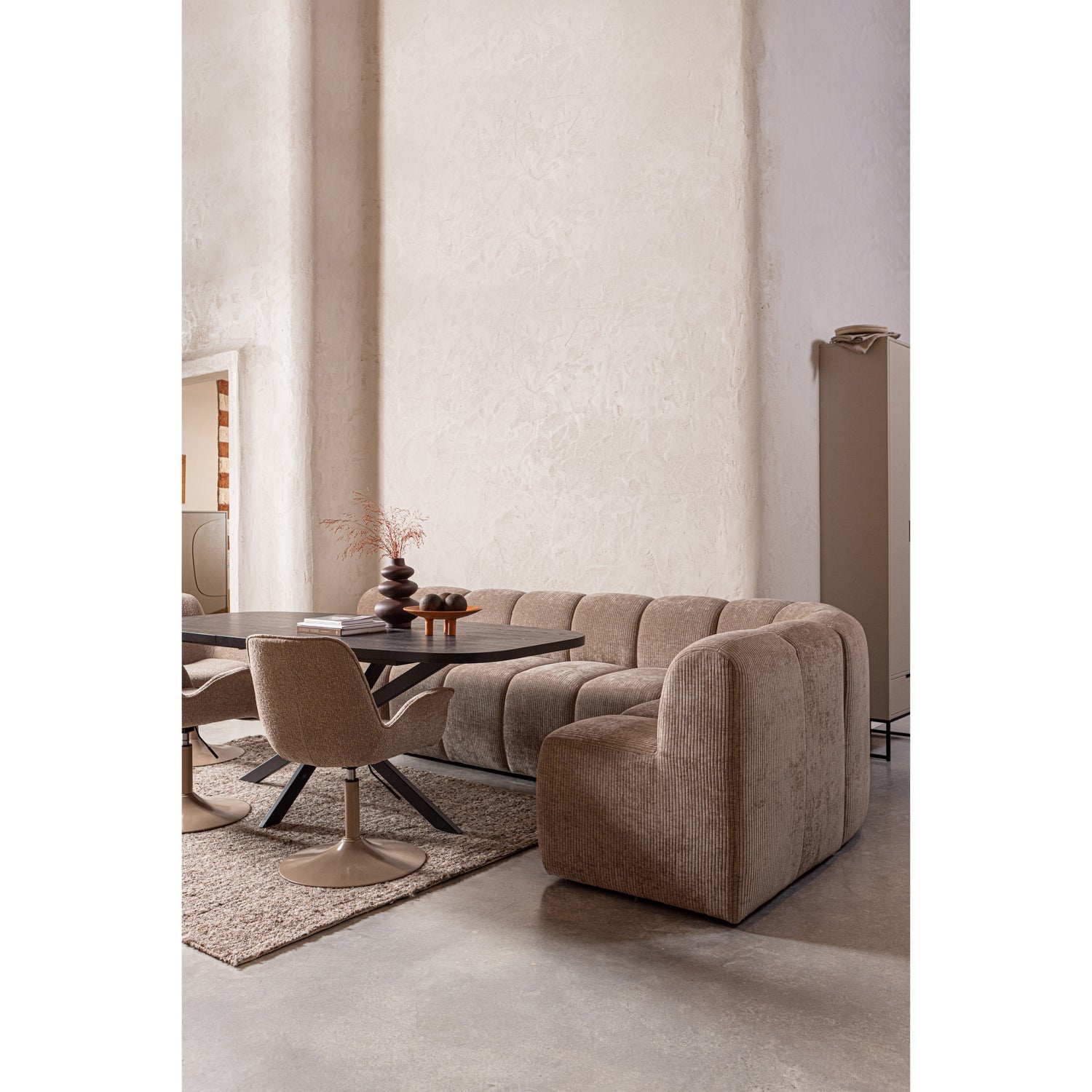 Woood Mojo Eetbank met rugleuning 164cm Ribstof donkerzand