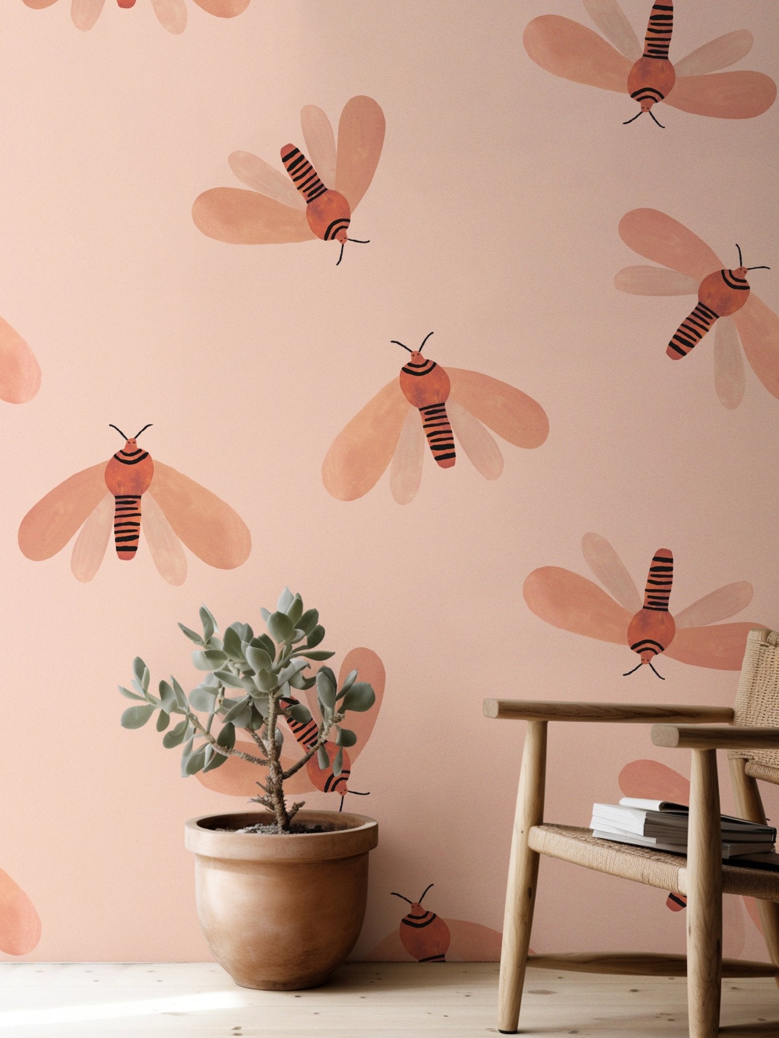 Meet Me at the Wall Behang Moth Natural | Aniek Bartels 270x50cm