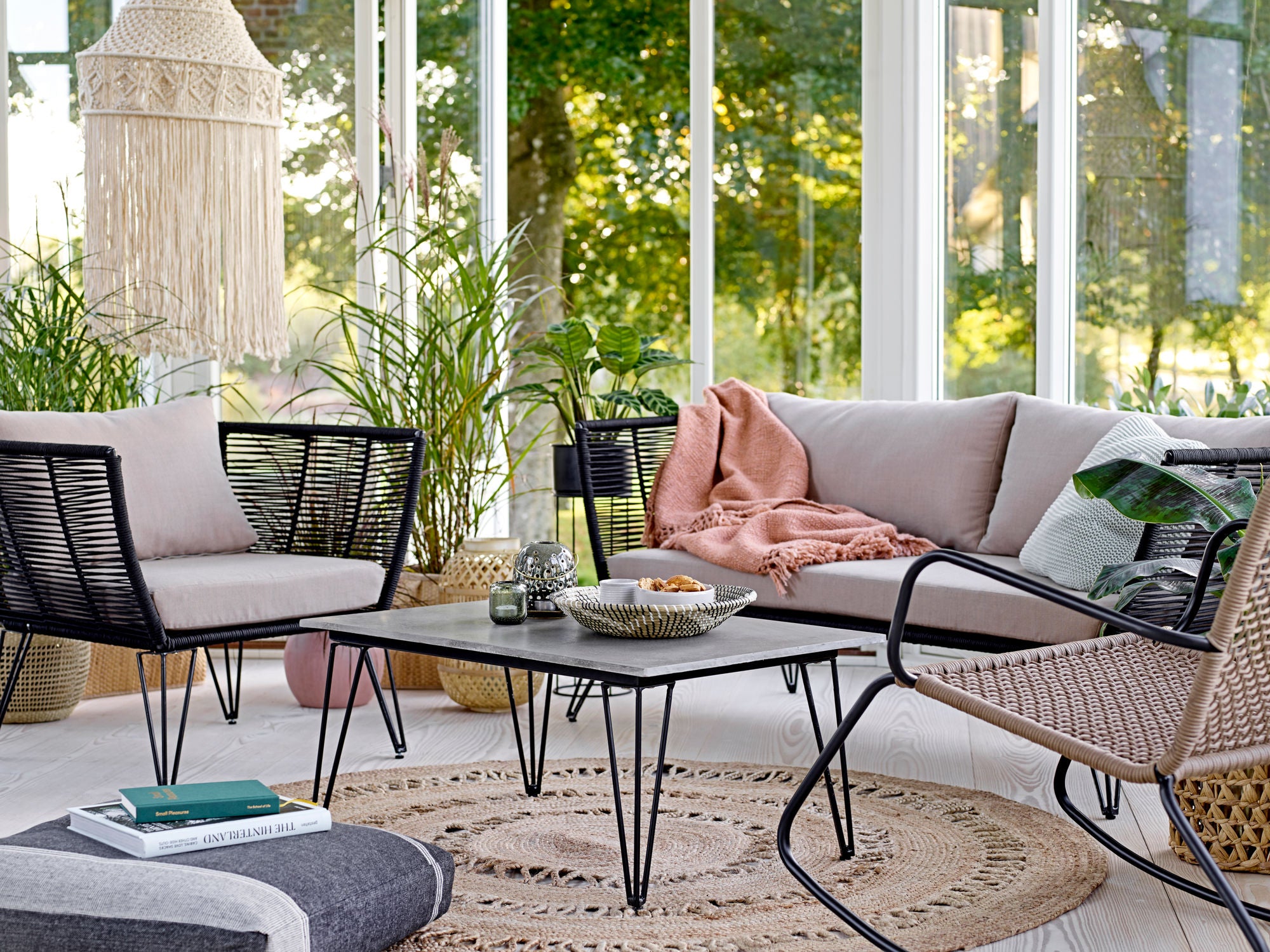 Bloomingville Tuinbank Mundo zwart metaal