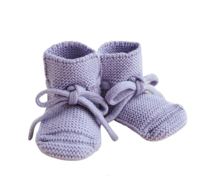 Hvid | Fliederfarbene Babyschuhe