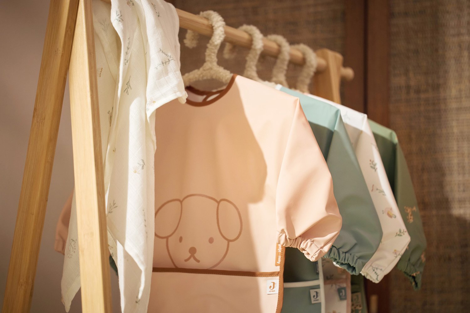 Jollein | Wasserdichte Latzhose mit Ärmeln, Miffy Peekaboo Wildrose