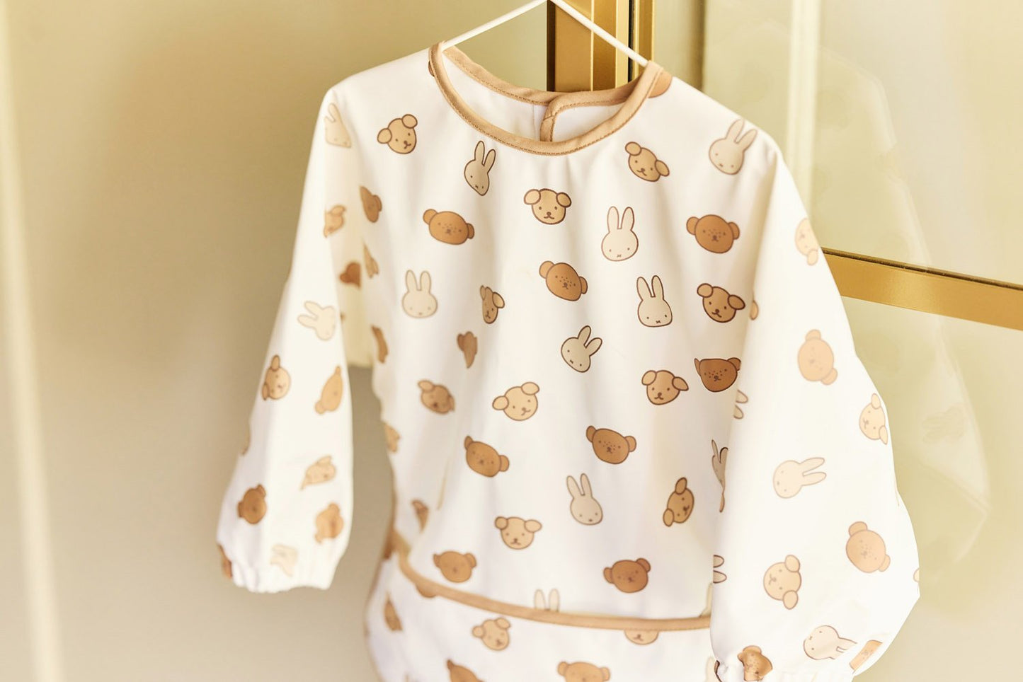 Jollein | Slab waterproof met mouw miffy and friends