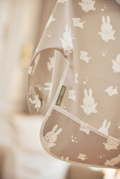 Jollein | Wasserdichte Latzhose mit Ärmeln in Miffy&amp;Snuffy Olivgrün