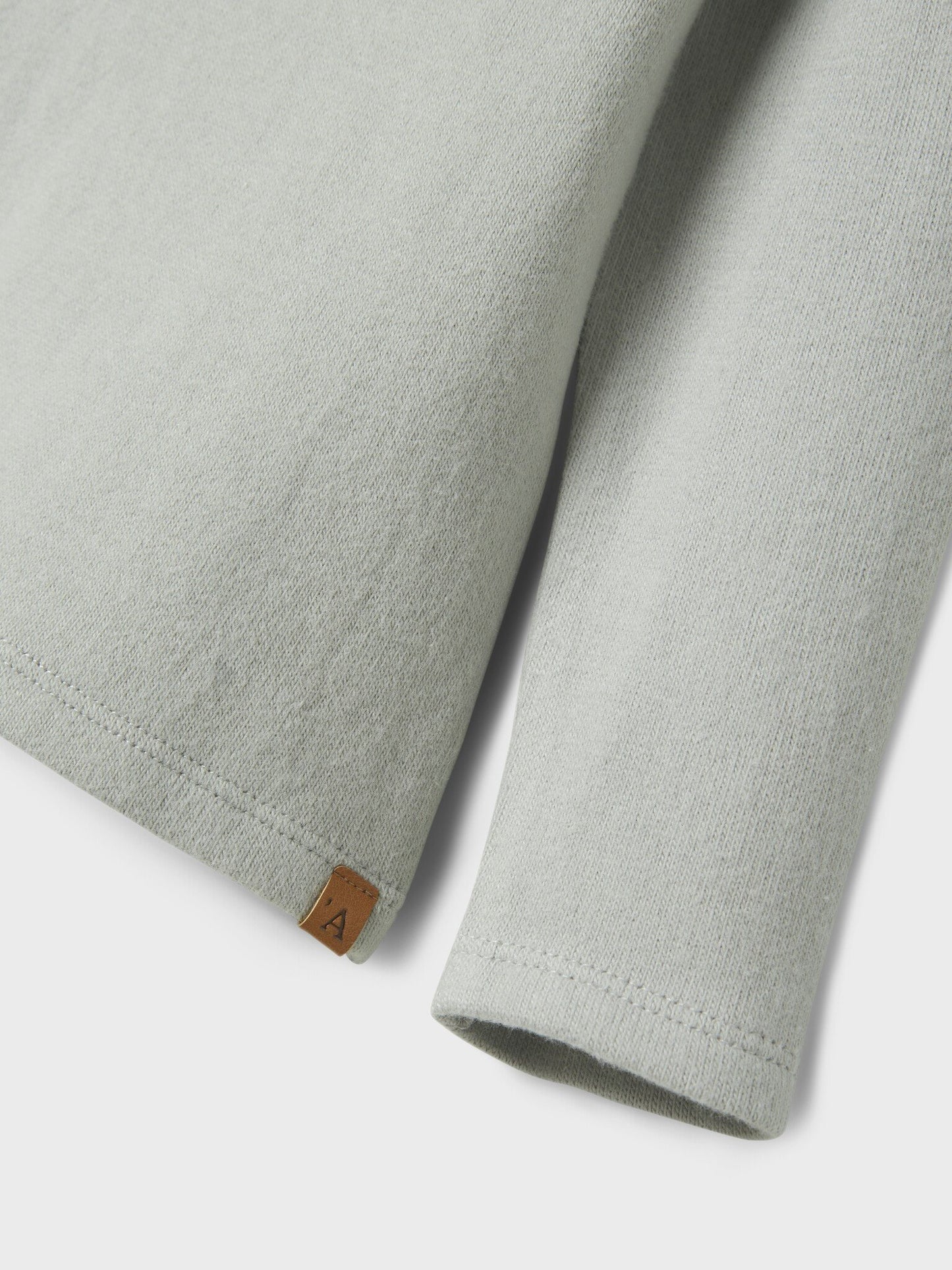 Lil Atelier | Pullover Thoro Henne Taube