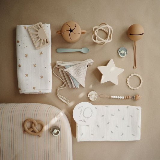 Mushie | Bijtspeeltje pretzel