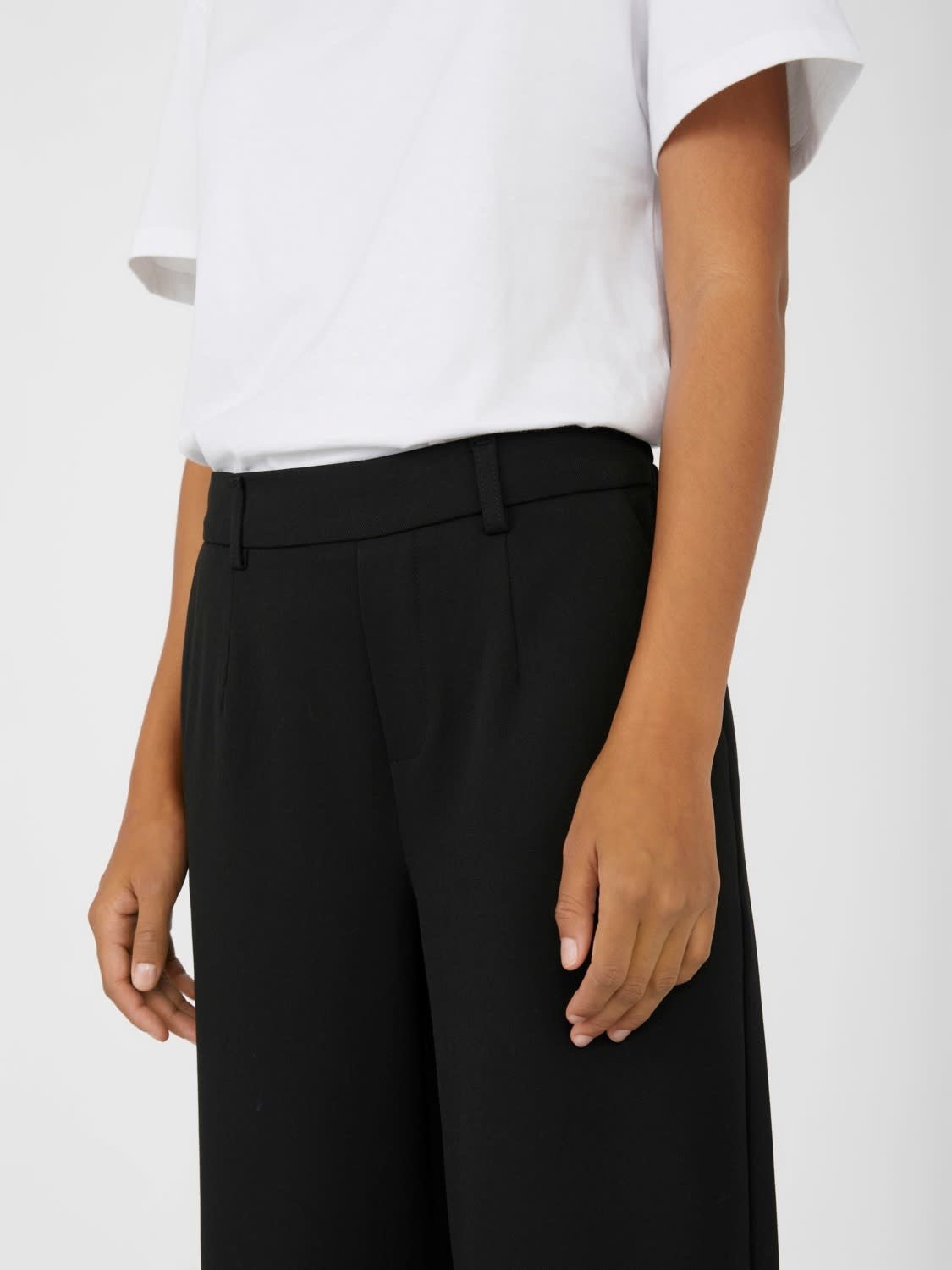 Object | Pantalon Lisa wide zwart