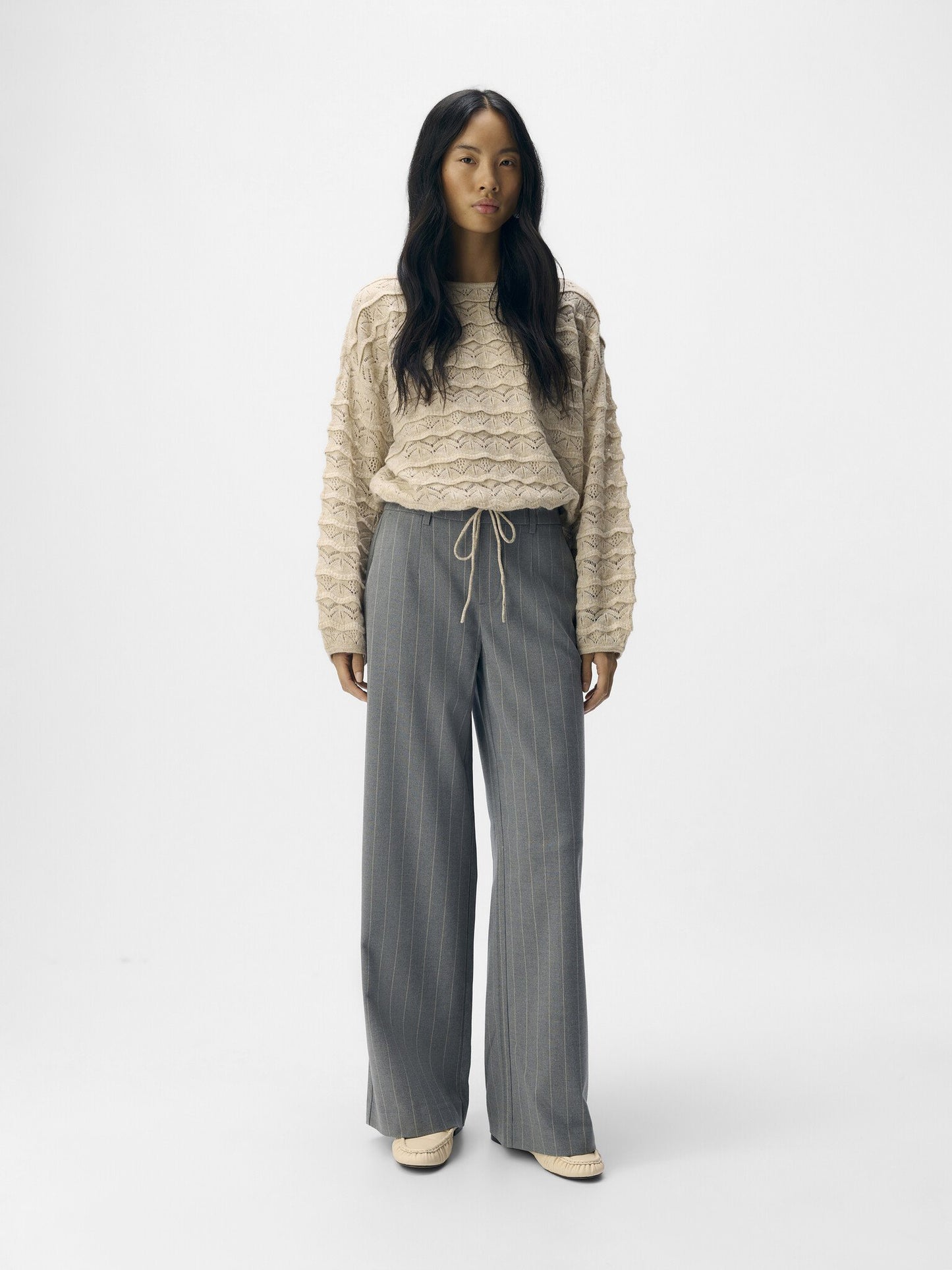 Objekt | Hose Lisa weit mittelgrau/humus 