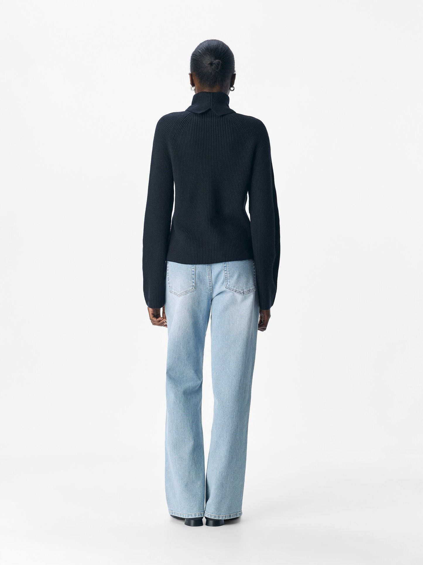 Object | Coltrui Viola black NOOS