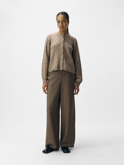 Objekt | Cardigan Flora Wüstentaupe NOOS 