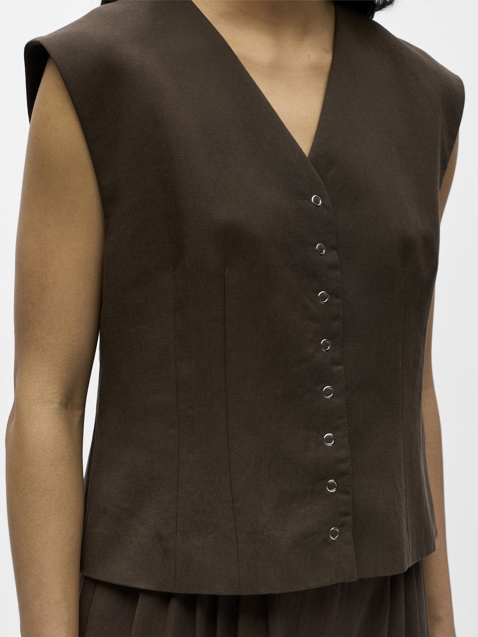 Object | Top Molly seal brown NOOS