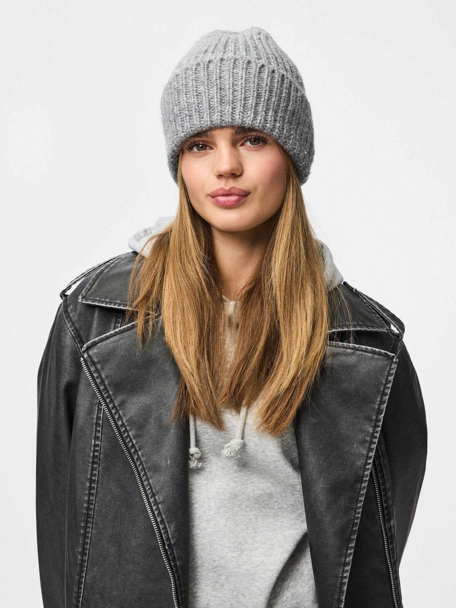 Pieces | Muts Milla medium grey NOOS