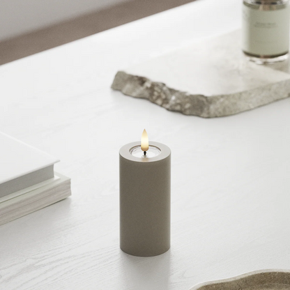 Deluxe Homeart | LED Kaars sand 5x10cm