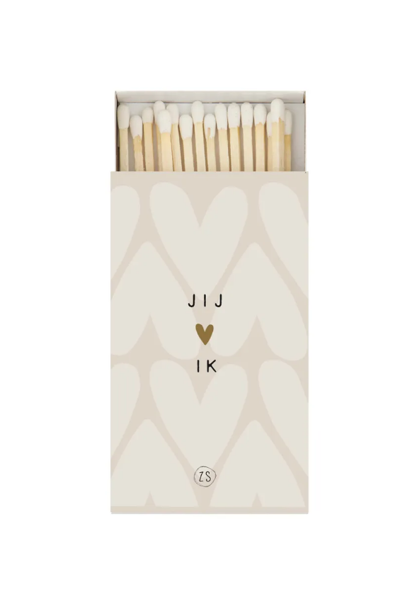 Zusss | Lucifers jij en ik zand