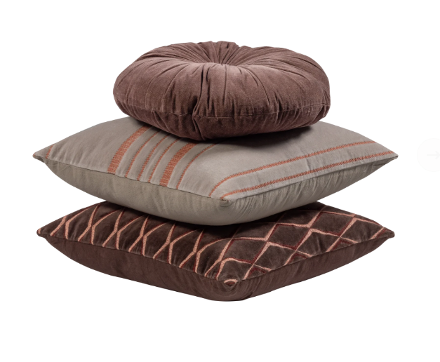 Woood | Kussen Aziz donker bruin 45cm