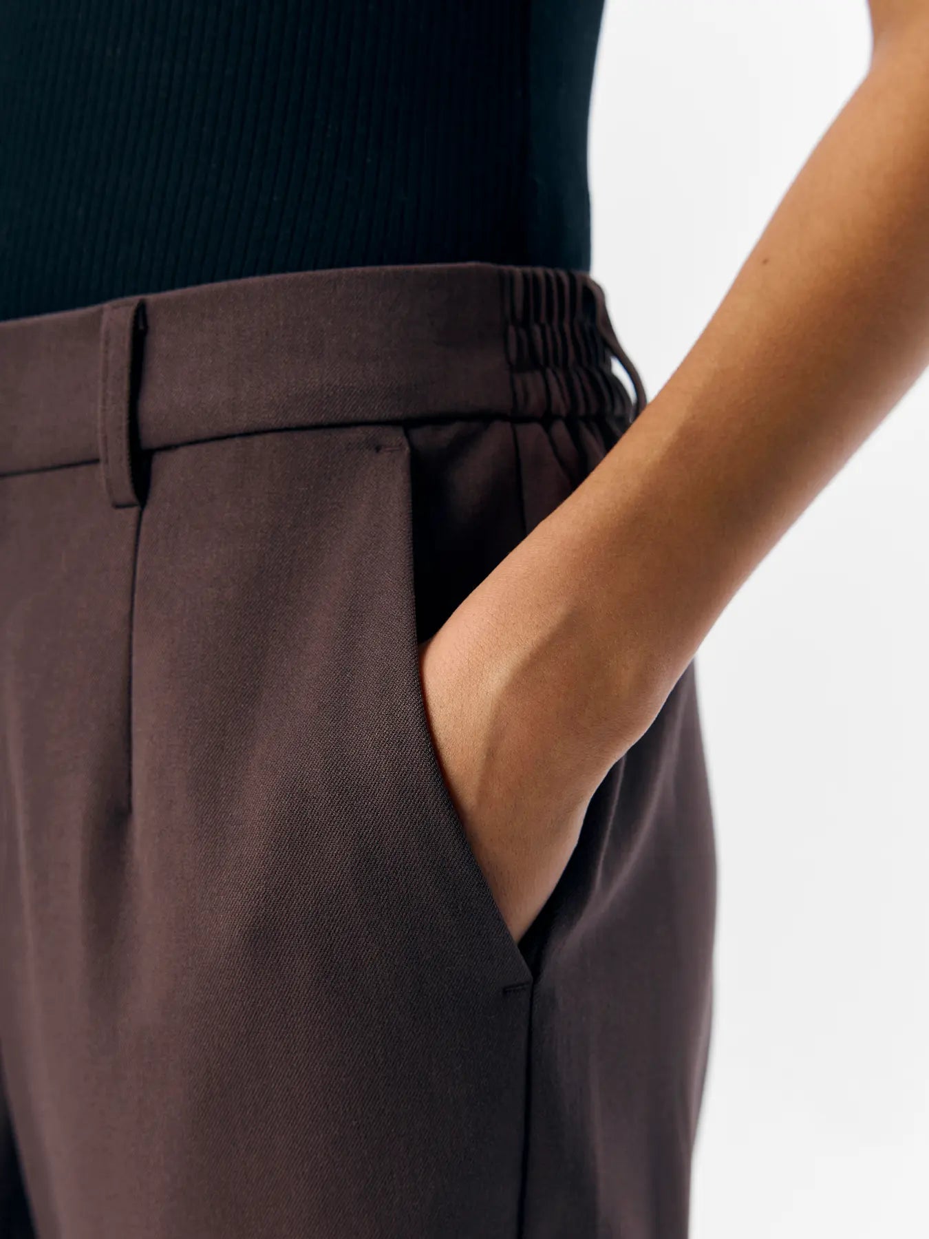 Objekt | Hose Lisa Slim Seal Braun